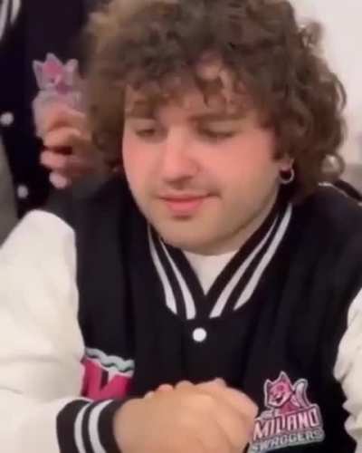 🥰