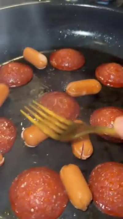 20th Century Hotdogs.