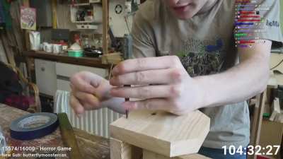 Tubbo Breaking his finger