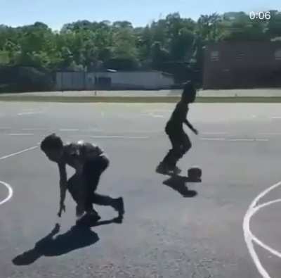 Just two buddies ballin‘