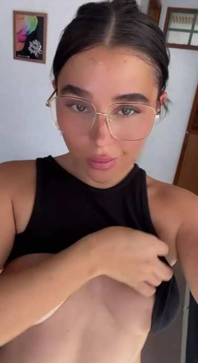 Lets play a lil tittie game