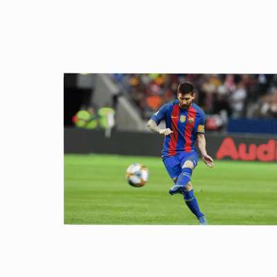 Created this loop from 50 photos I found online by googling 'Lionel Messi kick'