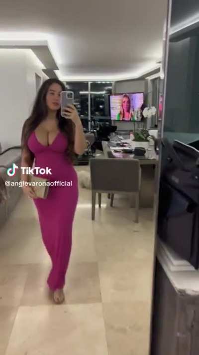 Amazing purple dress
