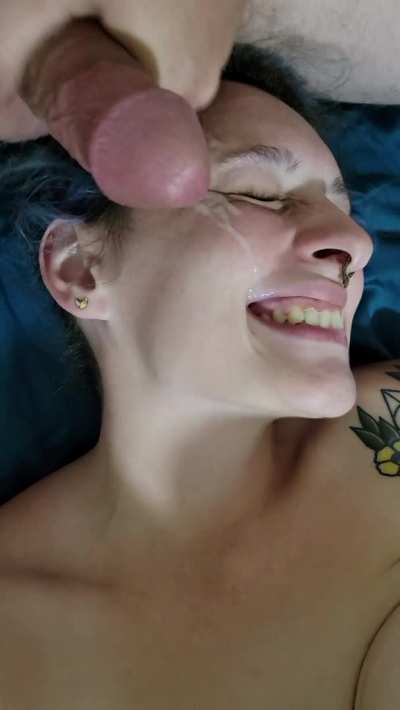 Little girl likes to play with cum. A delicious cumshot on the face