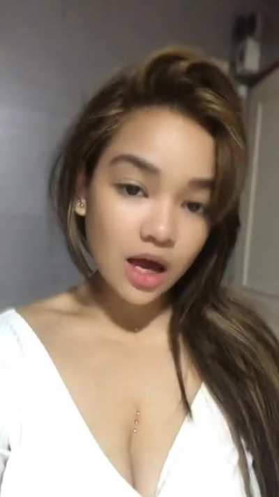 Xyriel Manabat