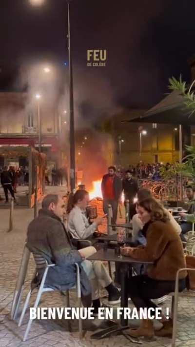 Paris: 