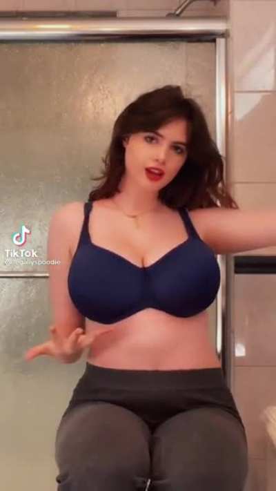 @legallyspoodie
