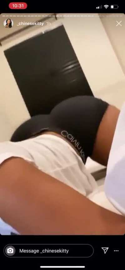 Bubble butt😍