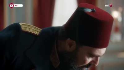 Abdülhamid 600 yıllık Osmanlı kasasını boşal<wbr>tıyor<wbr>.mp4