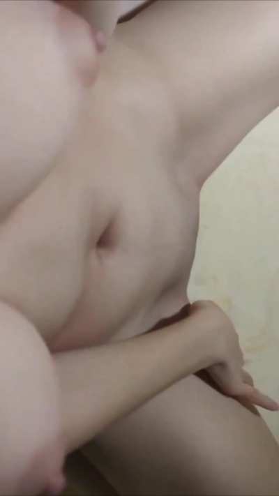 Heard guys here are into natural filipina perky body. I allow not pulling out