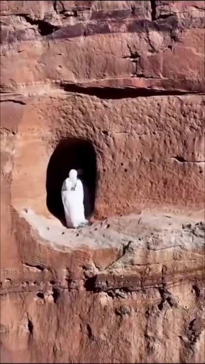 A terrifying cliffside church built 2,500 meters in the air!
