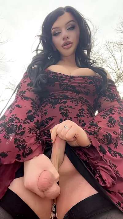 Could I convince you to try bottoming for me outdoors?