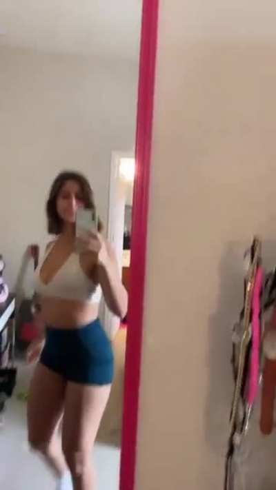 Paulina Coutinho (@pau<wbr>linaa<wbr>.cout<wbr>inhoo<wbr>)