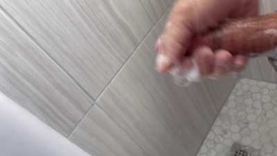 Soapy cumshot (OC)