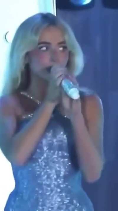 'estupido' - Sabrina performing 'Manchild' on Lollapalooza Argentina - IG March 2026