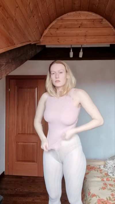 Watch me get dressed / day 2