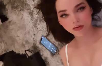 Dove Cameron