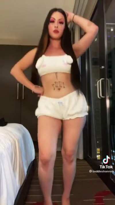 She bad