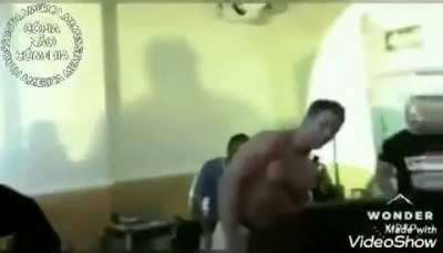 Tu é gay man ?