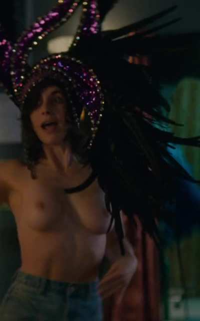 Alison Brie - Glow