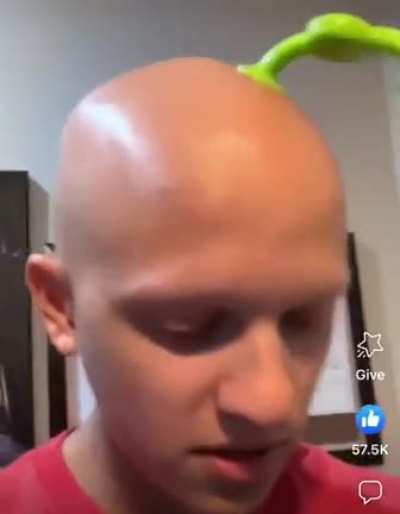 When his kink is hair pulling…