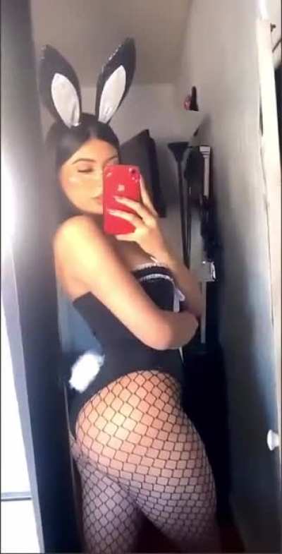 “Tryna hop on a d***” (10/31/19)
