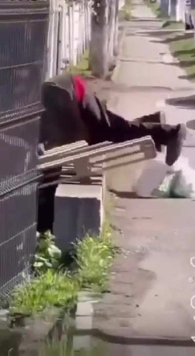 HMB while hangover is overloaded.
