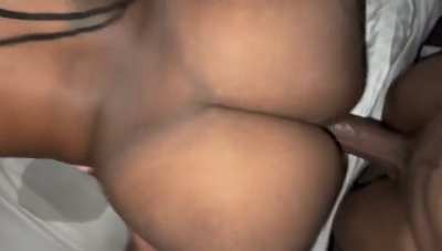 Ain’t nothing like a natural ass throwing it back😩<wbr>🍑💦
