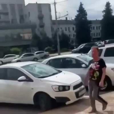 Когда наконец удалила аккаунт в твиттере и вышла на улицу