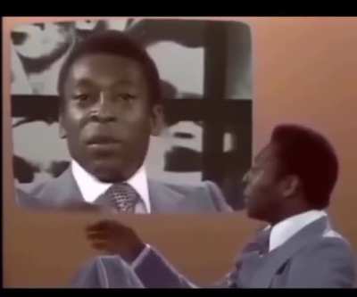 Em 1977, Pelé foi acusado de não “defender sua raça” e essa foi sua resposta: