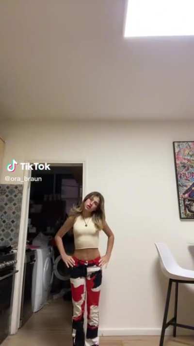 No bra club