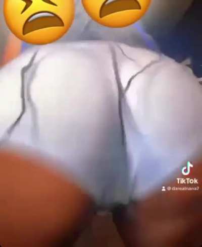 💦