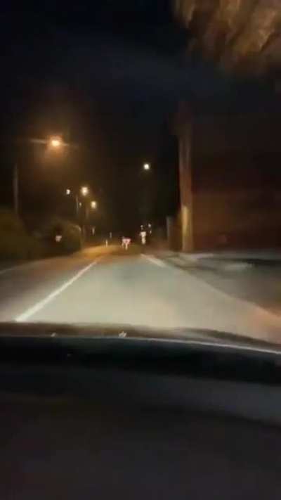 Driving at 160 km / h in a residential area