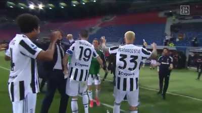 This beautiful moment waiting for Napoli's match to end