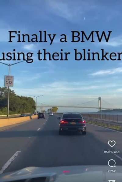 A BMW driver finally using their blinker