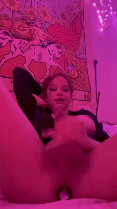 TS Jade bouncing balls