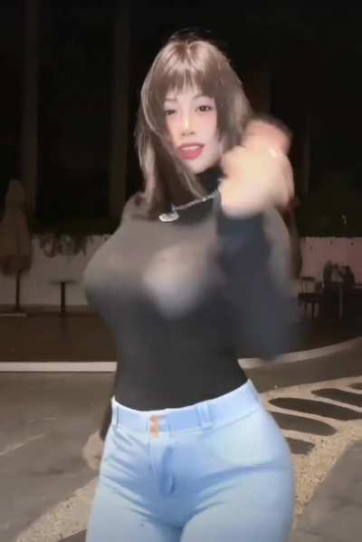 Street dancing 