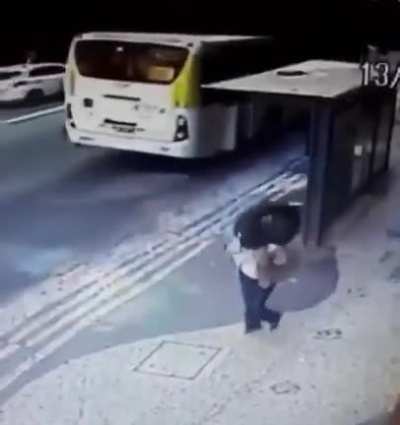 Cuando te toca aunque te quites
