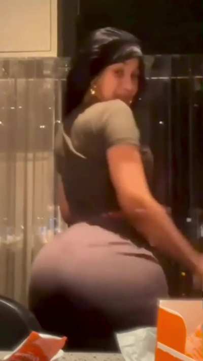 No words needed for dat ass 😩🙂‍↕️