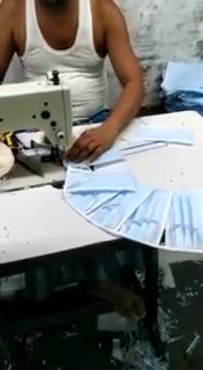 Sweatshop in Ferentari 🤷🏿‍♂️