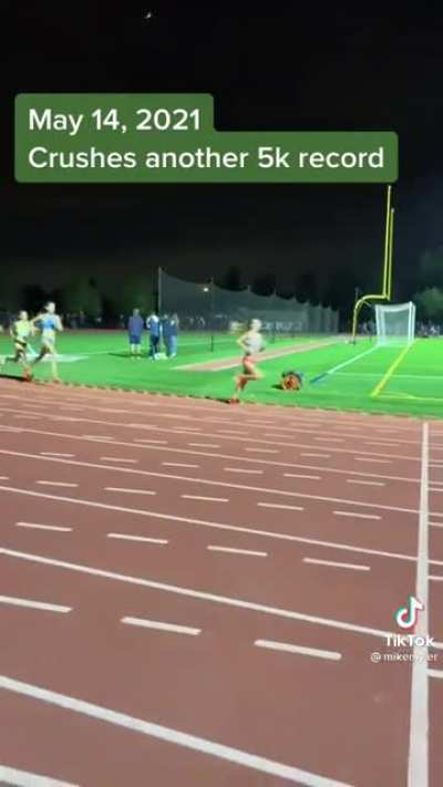 New mom qualifies for the Olympic trials and becomes a pro athlete