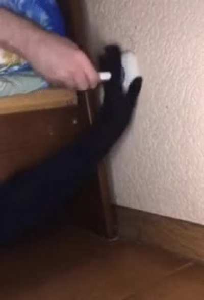Invisible hand