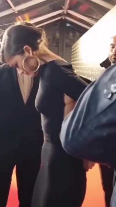 Zendaya in Paris