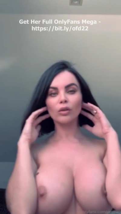 Hot MILF 🔥