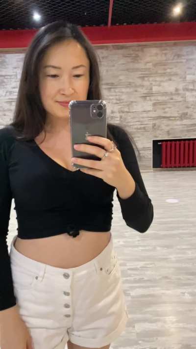 Viola MILF fit check :)