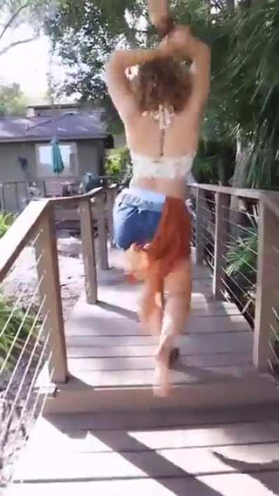 Nikkita having fun on nice day looking gorgeous
