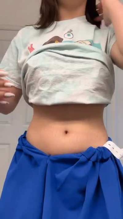 👀