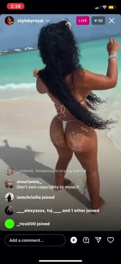 Ari live
