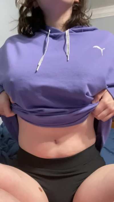 [OC] Late night titty drop!