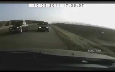 Russia: Horrible accident with 2 Lada cars